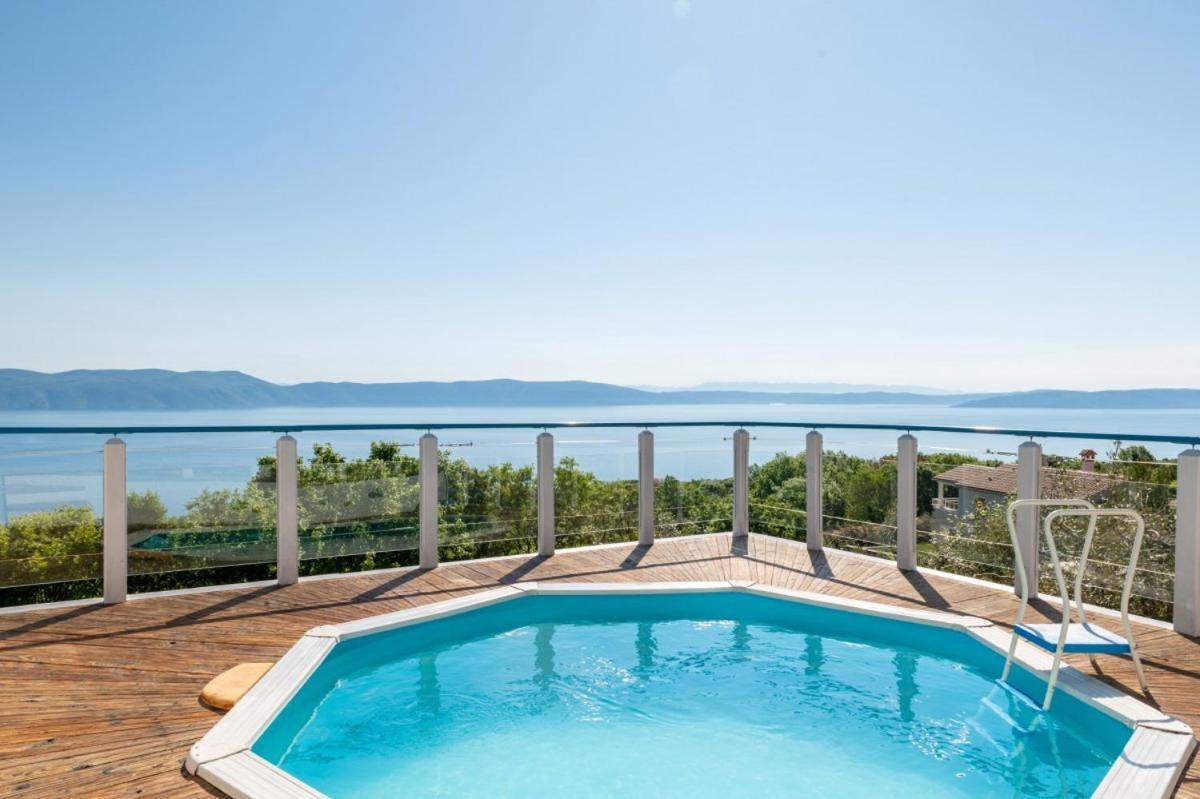 Crni In Crni - Haus Fuer 6 Personen Villa Labin  Buitenkant foto