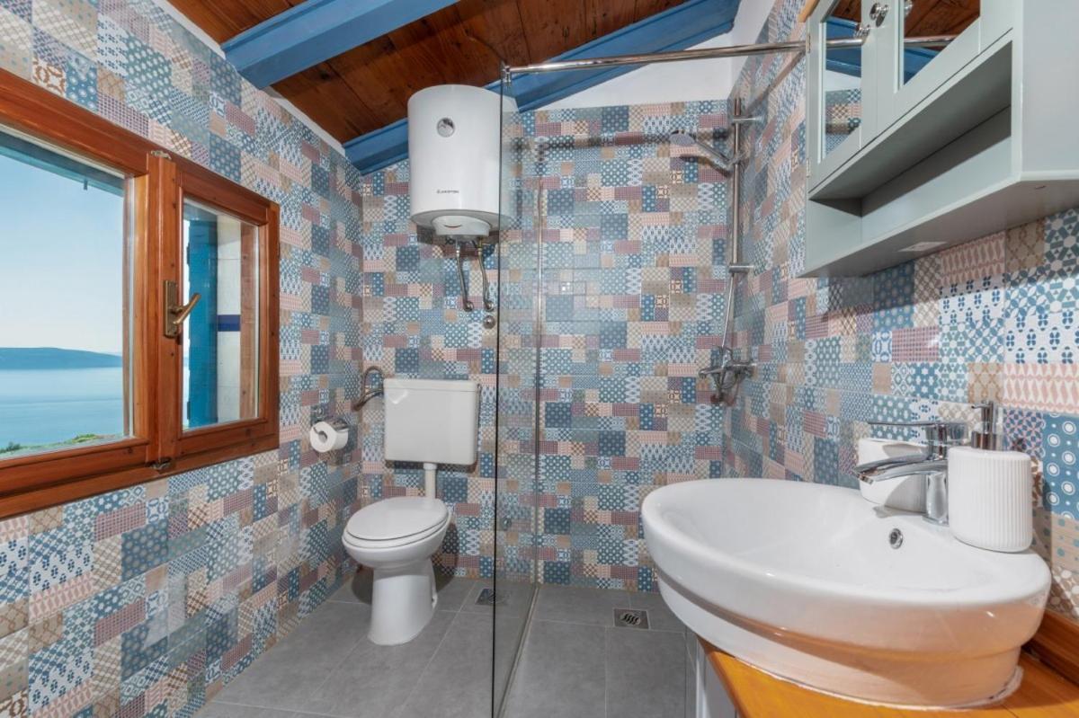 Crni In Crni - Haus Fuer 6 Personen Villa Labin  Buitenkant foto